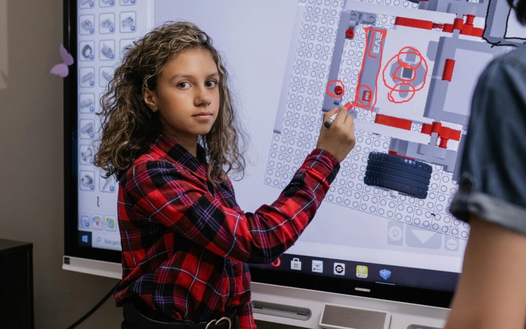 Γιατί το Chemistry Online αλλάζει το παιχνίδι στη διδασκαλία της Χημείας — το νέο πρότυπο ψηφιακής μάθησης στην Ελλάδα